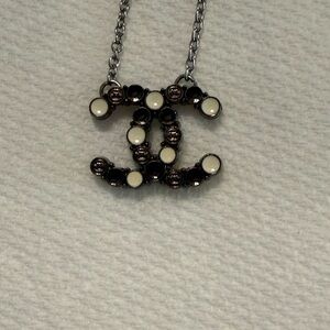 CC Black and Cream Pendant Necklace